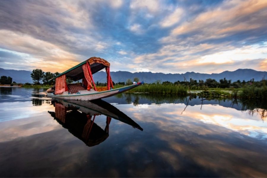 4 Nights 5 Days Srinagar To Srinagar Package